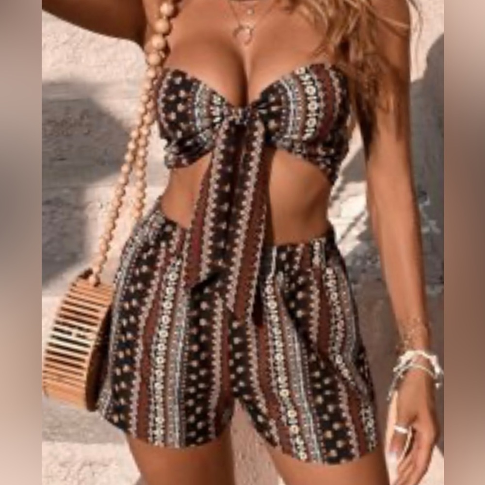 SHEIN Brown Bohemian Print Tie Front Crop Top & Shorts Set - XS/S